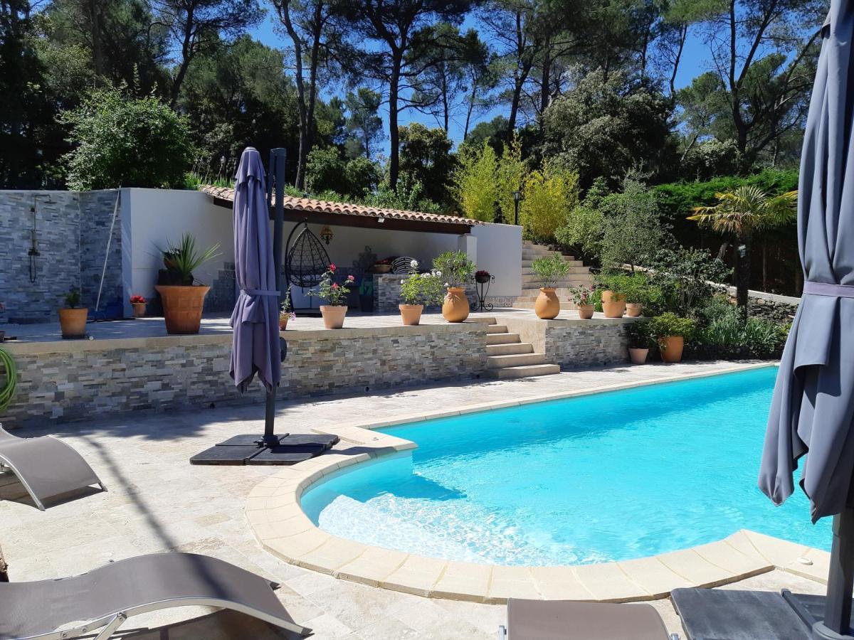 Chambres D'Hotes- Piscine, Spa, Tennis Belcodene Экстерьер фото